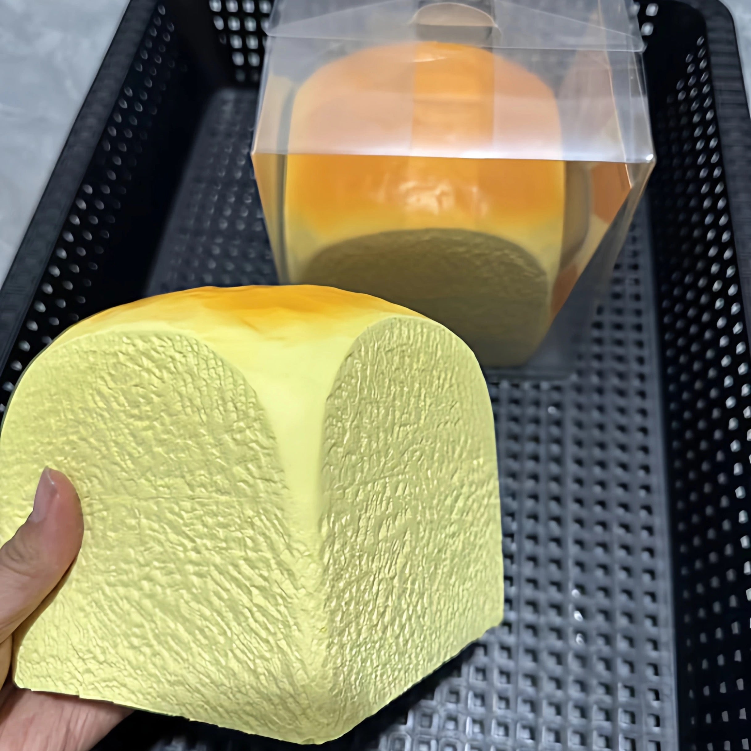 Hachimi Extra Large Hawaiian Bread